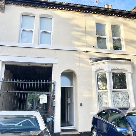 Luxury En-Suite Double Bedroom Stratford E15 London Exterior foto